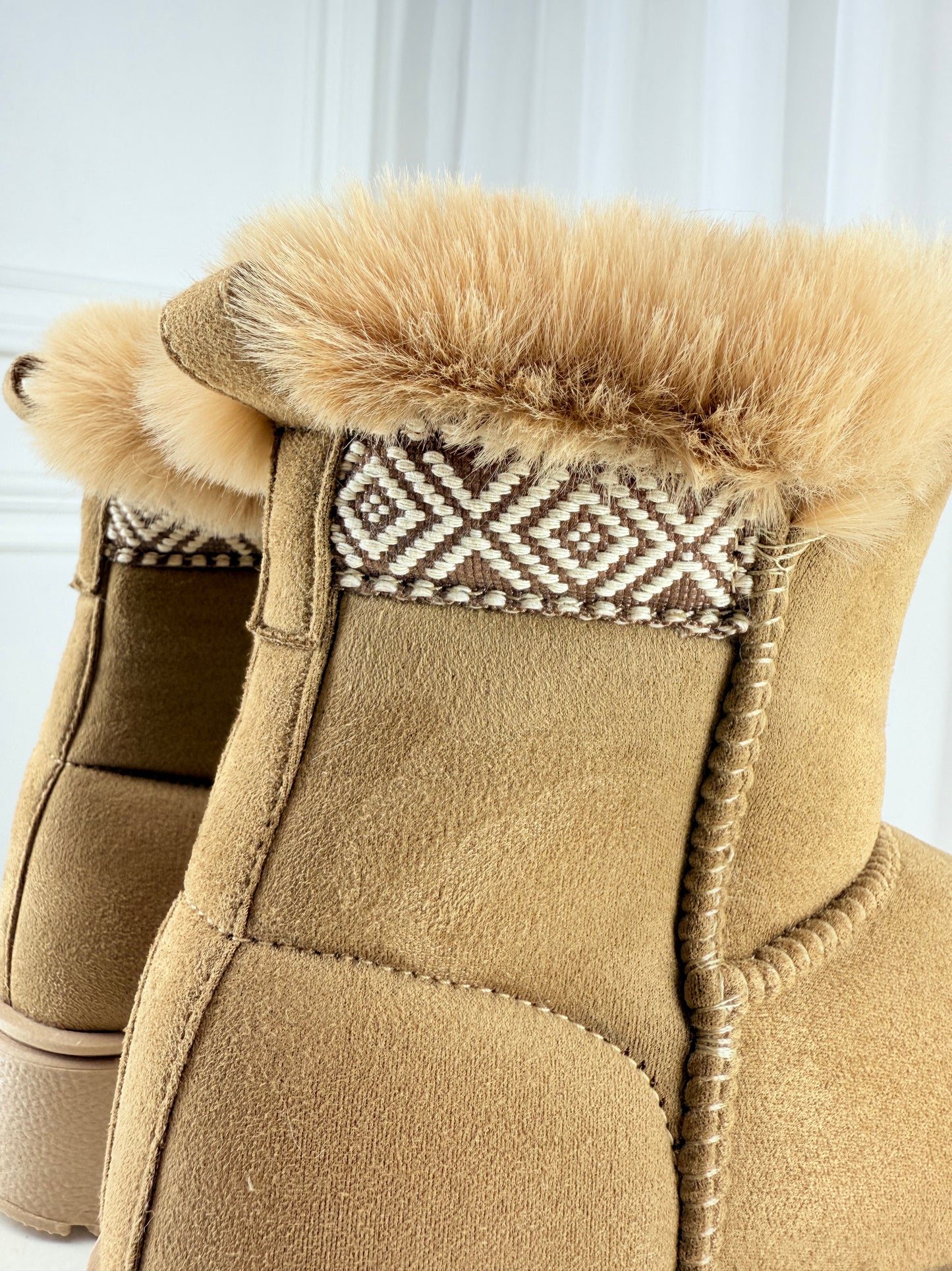MONTREAL TAUPE
