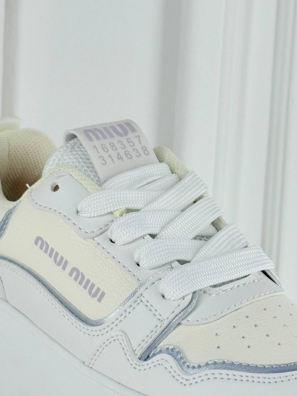 PRISMA BEIGE X PLATA