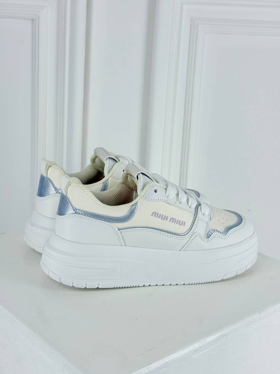 PRISMA BEIGE X PLATA